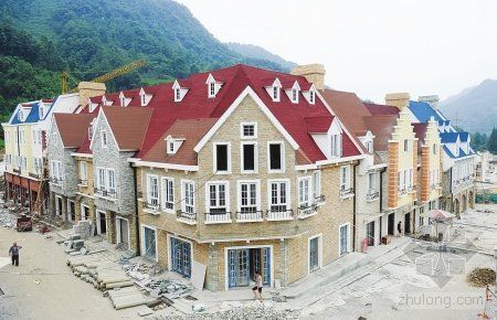 现代风教学楼资料下载-四川彭州震后斥资10亿打造法式浪漫小镇