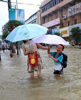 赣派风格建筑资料下载-赣东北逾15万户居民因洪灾停电 电网启动防汛三级响应