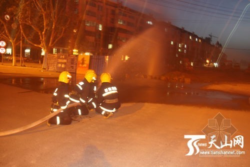 天然气管保护方案资料下载-新疆阿克苏市北大街和前进路交叉处发生一起天然气泄漏事故