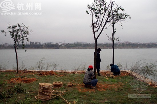 东北大学浑南校区八大师设计资料下载-杭州桐庐：拆除采砂码头 整治富春江环境