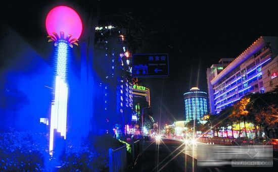 绿化带夜景资料下载-泉州中心市区首条LED彩灯夜景街预计春节前建成