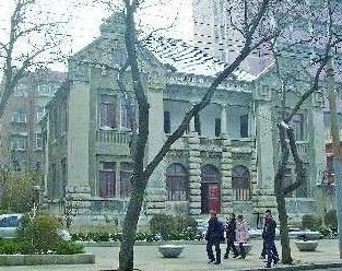 古建升级改造资料下载-108岁中山公园将拆墙透绿