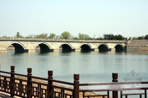 月湖资料下载-北京：晓月湖蓄水形成景观 卢沟晓月美景重现