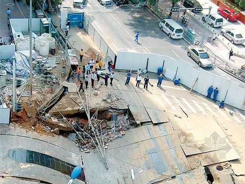 店面房子设计图资料下载-深圳一地段一年内五次塌陷 房子摇晃路面冒烟