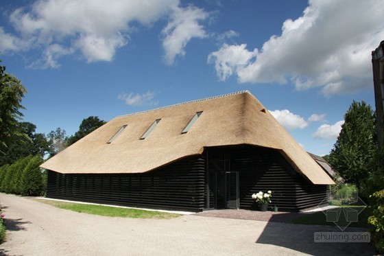 农村办公建筑资料下载-arend groenewegen architect改建的荷兰乡村办公室