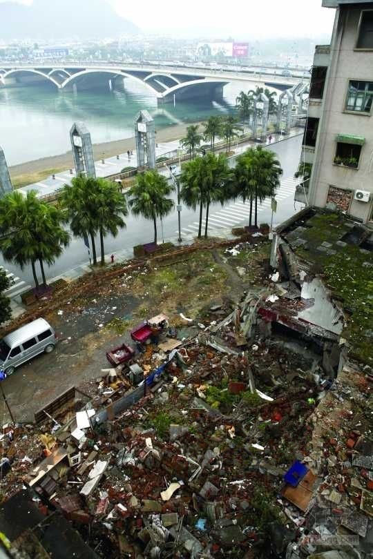 桂林市房地产资料下载-桂林最牛“钉子户” 拖垮两家房地产公司