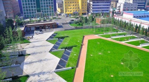 对称的广场设计资料下载-阿普贝思设计的北京威可多制衣中心广场景观