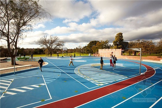 休闲娱乐性广场设计资料下载-墨尔本网球俱乐部改造休闲娱乐花园