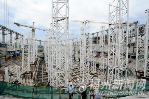 泉州海峡体育中心体育场资料下载-福州海峡奥体中心体育馆主体结构国庆全面封顶