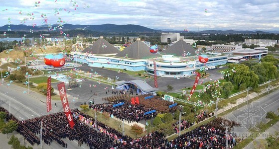 水上乐园室内馆资料下载-朝鲜水上乐园竣工 金正恩曾多次视察