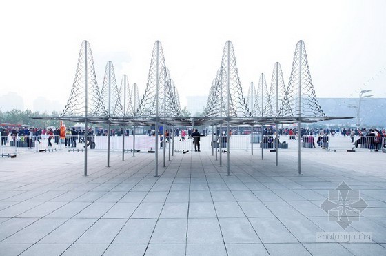 国家奥林匹克公园资料下载-北京奥林匹克公园中的Spiky雕塑