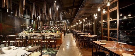 餐厅工业风设计资料下载-印尼雅加达Wilshire餐厅设计 工业风充满魅力