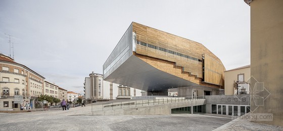 葡萄牙布朗库堡艺术中视频资料下载-Josep Lluís Mateo设计布朗库堡文化中心