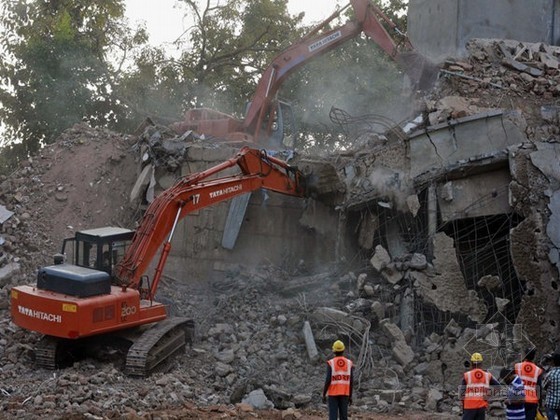 楼房施工质量监理资料下载-印度一施工建筑坍塌致14人遇难 施工质量不达标
