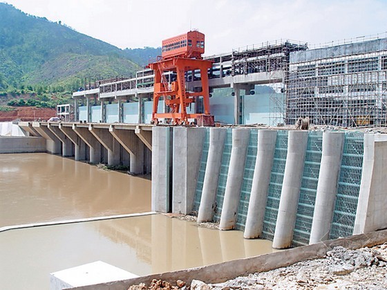 中国水电站分类资料下载-发改委：鼓励水电站通过竞争确定水电价格 