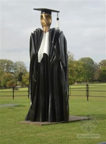 某大学物业招标造价资料下载-剑桥大学造价15万英镑新塑像太丑 政府不准露面