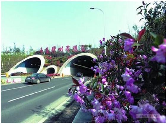 公交停车场评估报告资料下载-青岛“胶州湾海底隧道”成功通过竣工验收 