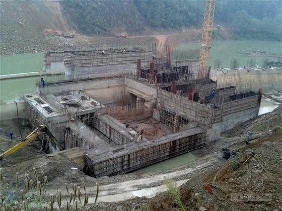 中国水电站分类资料下载-陕西贫困县花费1.2亿建水电站造景