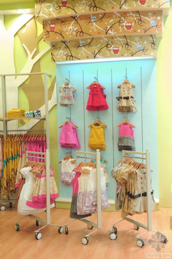 [分享]六一致童年 清新twilo儿童服装专卖店