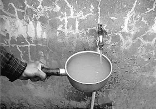 乡镇供水工程施工图设计资料下载-于都340万供水工程被指存设计缺陷 村民喝“黄泥水”
