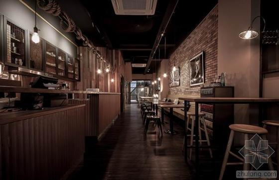 工业风格复古咖啡厅资料下载-古董车收藏家的复古工业风“蜗居咖啡厅”设计