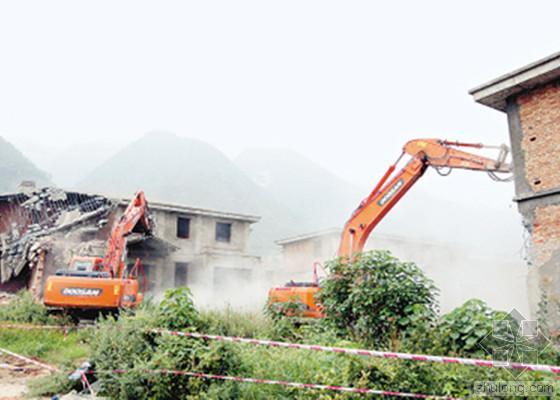 200平方别墅建筑平面图资料下载-秦岭涉及超200栋违法建筑 别墅永别了