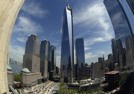 纽约新世贸中心案例资料下载-纽约耗资38亿美元新世贸中心重开 为美国最高建筑