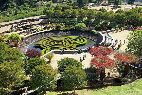 300立方圆形水池资料下载-艺术爱好者的向往之地 洛杉矶盖蒂中心中央花园
