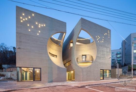 “充满情欲”和“自由精神”的双月造型文化中心-moon hoon设计的双月造型文化中心