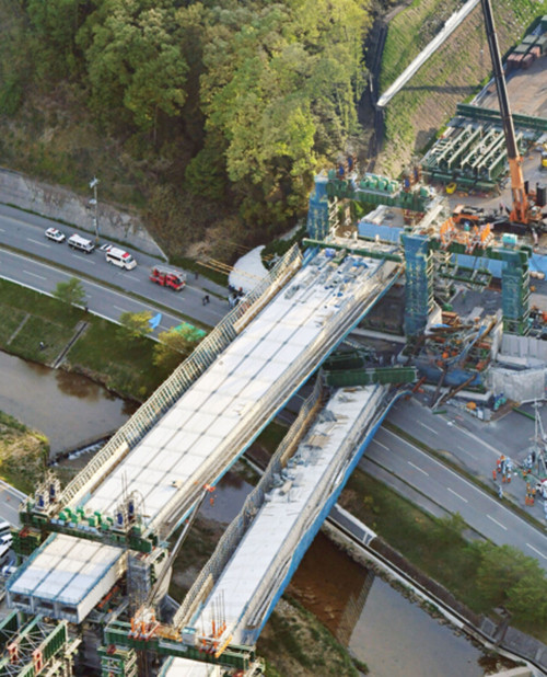桥梁施工质量事故资料下载-日本高速公路桥梁施工事故造成2死8伤