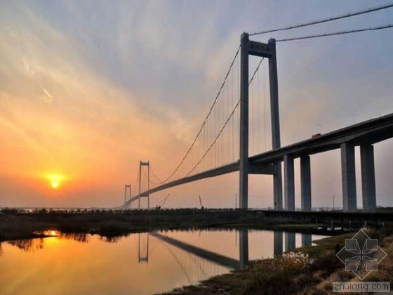 沪通大桥专用航道桥资料下载-泰州大桥获“国际桥协杰出结构工程奖”