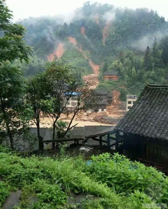 山体绿化CAD资料下载-贵州暴雨造成山体滑坡 1村支书救2名群众被冲走