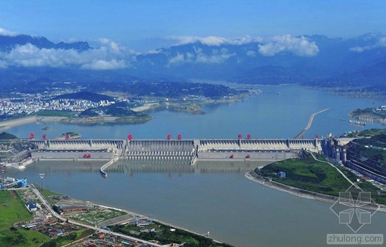生态下泄流量资料下载-权威回应：“三峡大坝旱季蓄水涝季放水？”
