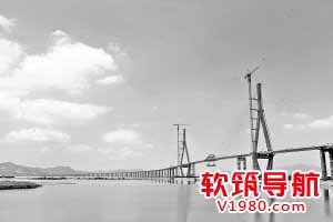 千米级斜拉桥资料下载-软筑导航：厦漳跨海大桥今日合龙 通车后两地车程仅20分钟
