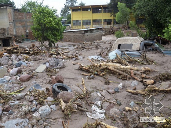 富宁新闻山体滑坡资料下载-墨西哥新一轮飓风灾害致死人数上升至97人