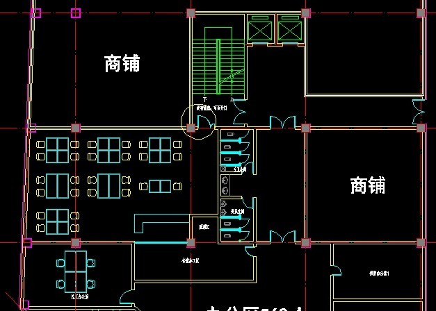 疏散楼梯建筑图资料下载-每层2000平，五层商场商场疏散楼梯间内之间开门可以吗？
