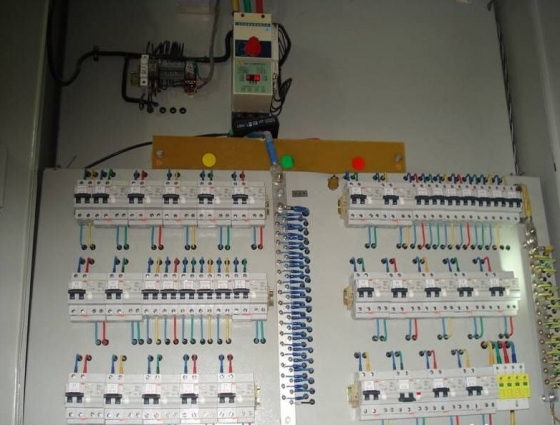 [工程实例]高层机电设备安装之配电箱（图解）-18.JPG