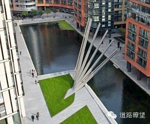 工字钢结构人行桥资料下载-狂拽酷炫的移动天桥——伦敦折扇人行桥