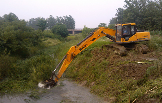 河道清淤泵资料下载-河道清淤施工技术要点