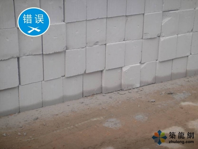 水泥砖空心砖资料下载-砌体工程施工质量控制标准做法