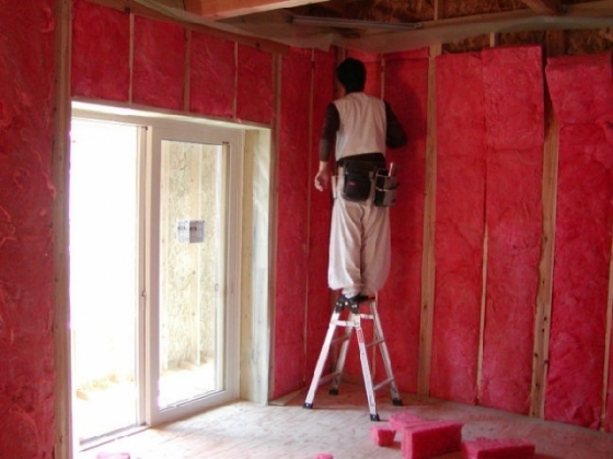 图解日本现代木结构住宅常用保温材料施工过程_28