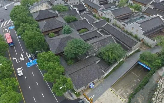 近代名人故居纪念馆建筑资料下载-屠呦呦旧居成热门建筑 飙升至1.5亿