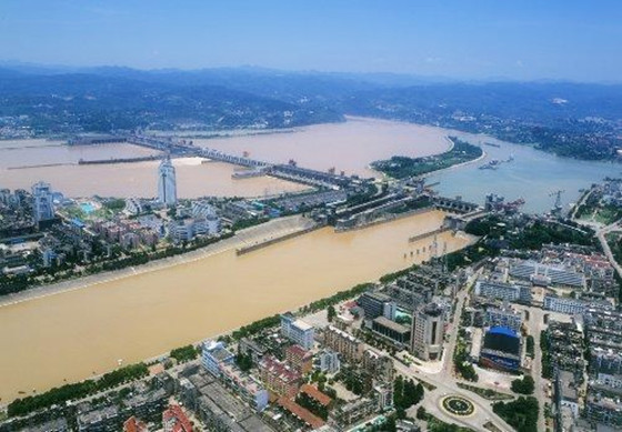 江泄水闸设计资料下载-万里长江第一坝之中国葛洲坝