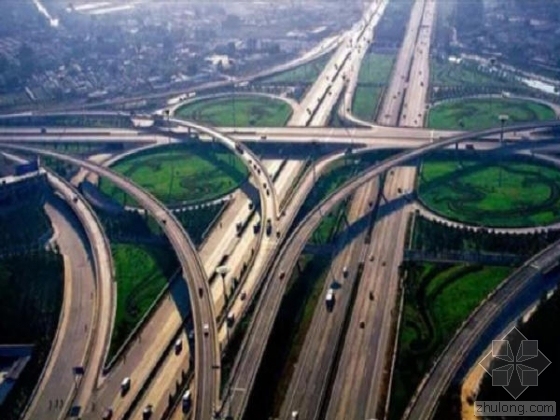 标准的车道宽度是多少资料下载-为什么中国高速公路要限速在120km/h？