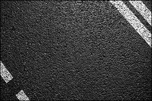 玄武岩沥青路面施工资料下载-沥青路面抗滑性能研究