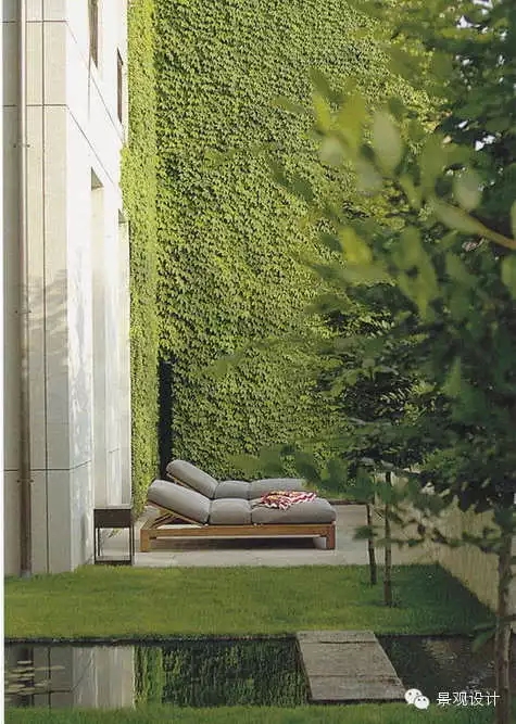 [分享]20款 · 绝美垂直绿墙设计