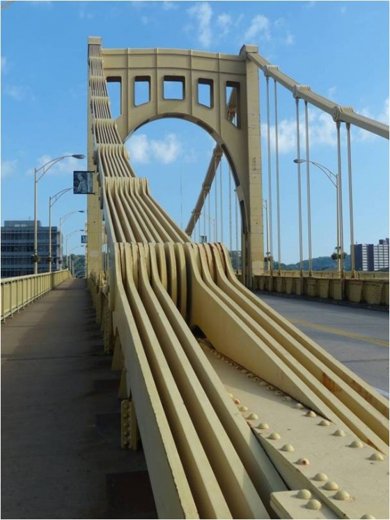 简易钢结构桥图片
