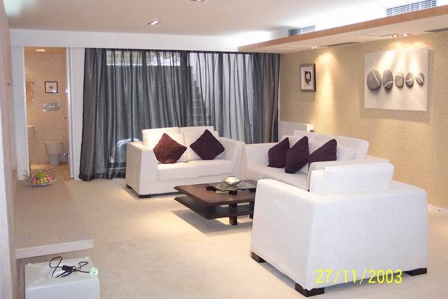 爱丽丝梦游仙境1资料下载-北京荣融铭样板间A1户型