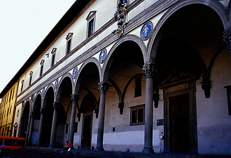 佛罗伦萨育婴院(ospdaledeglilnnocenti,firenze)