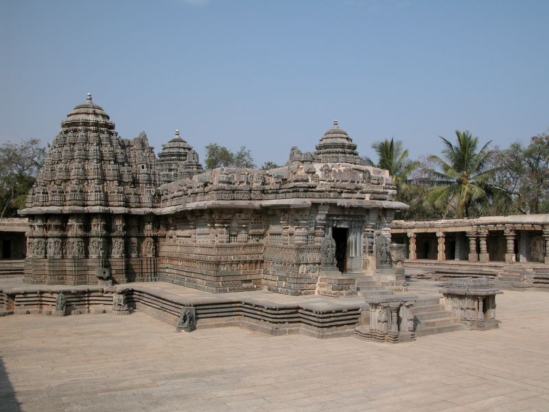 卡撒瓦神庙(tempke kesava)